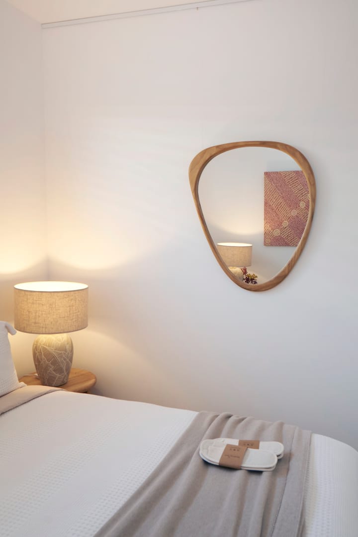 Bedroom 2 Queen Bed, Organic cotton linens