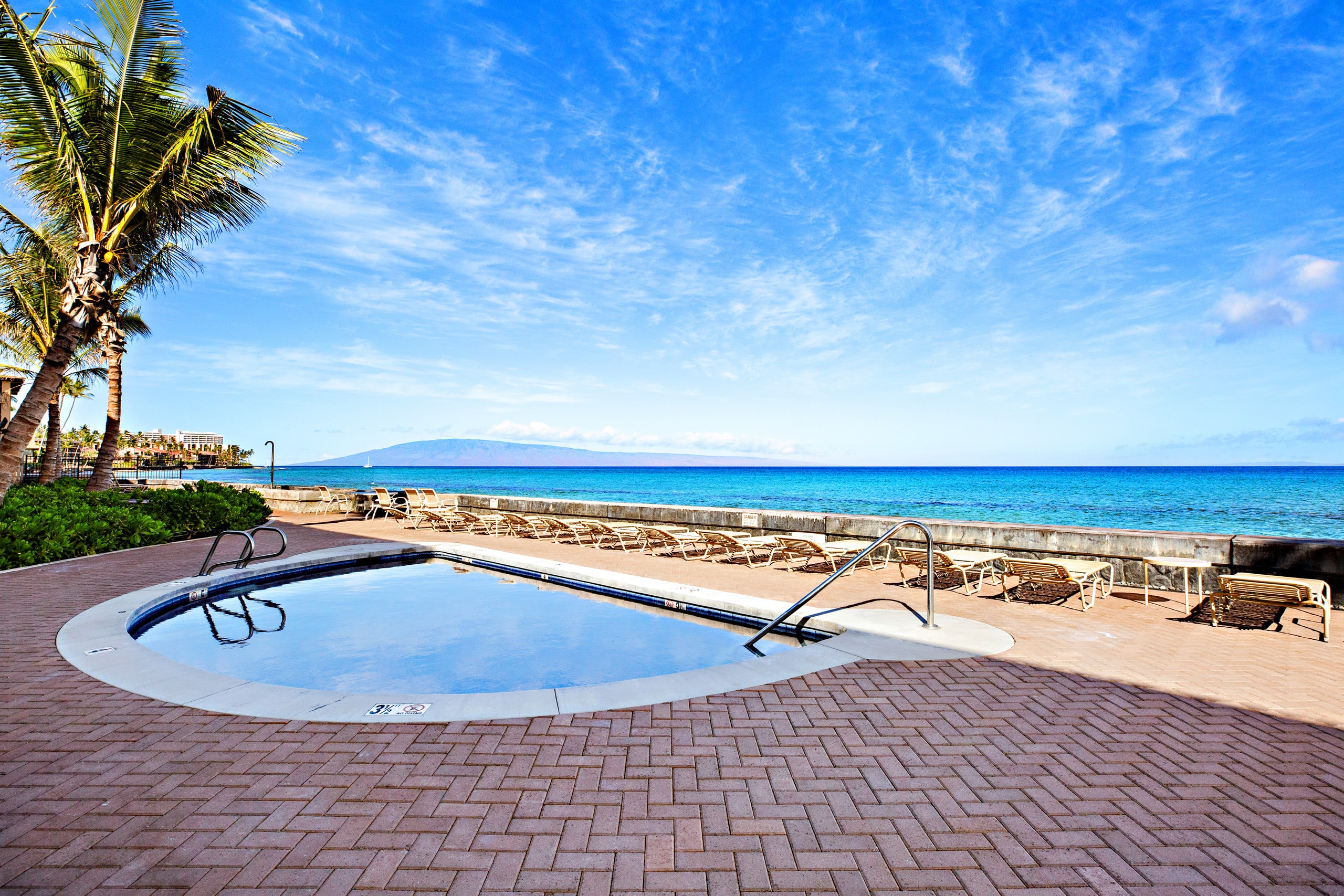 Maui Full Oceanfront Paradise - Image 30