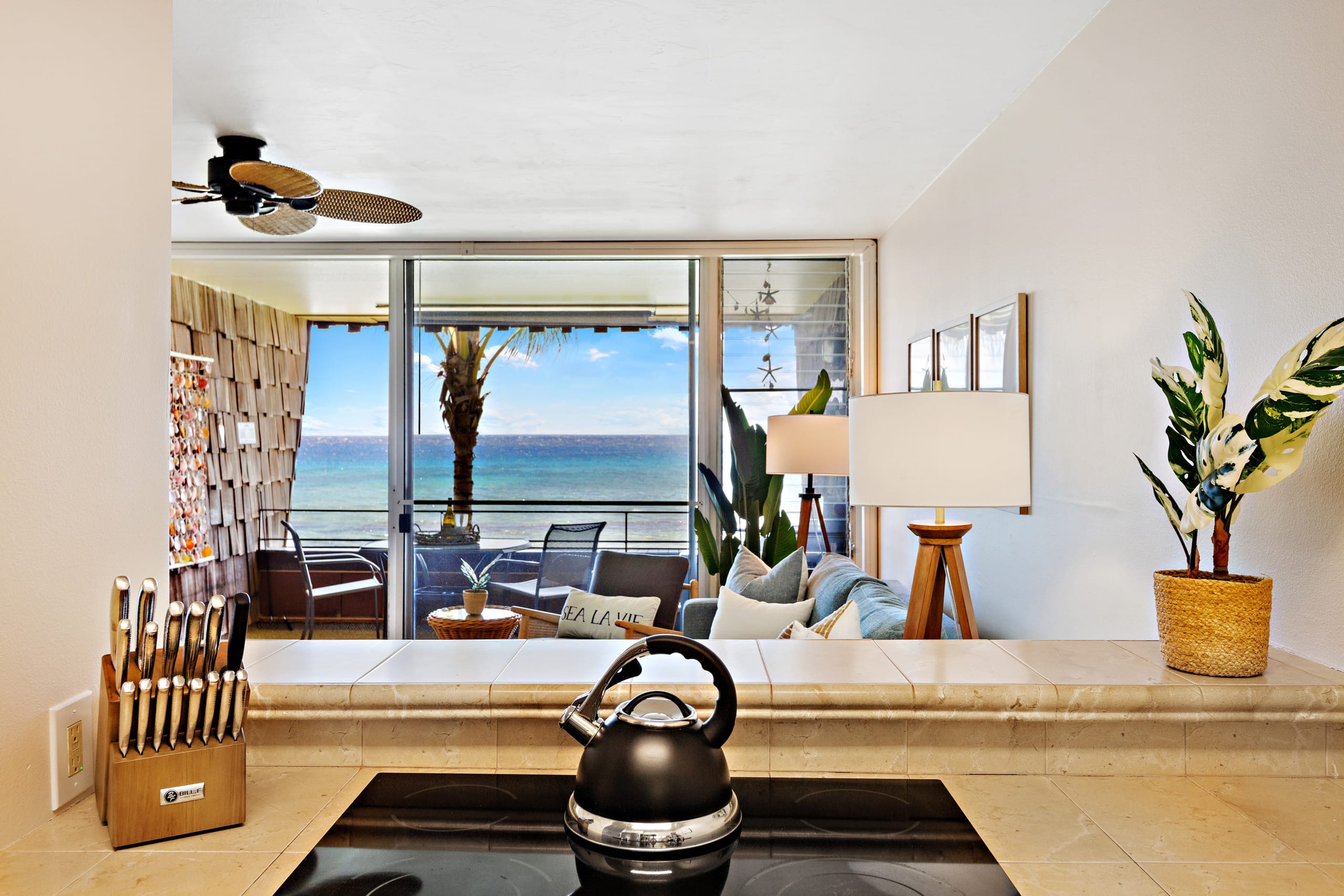 Maui Full Oceanfront Paradise - Image 8