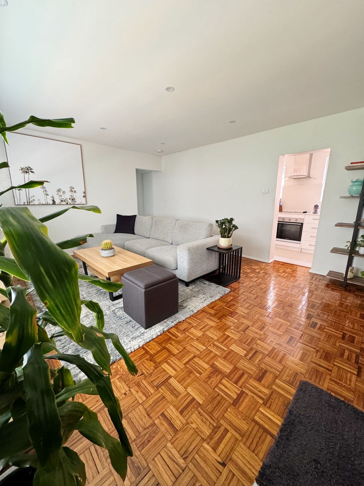 Successful Airbnb property: Apartment In Coogee in Randwick