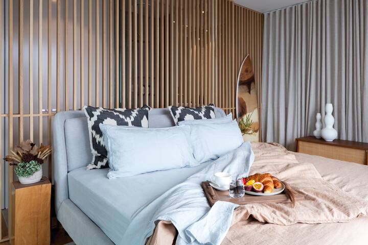 Mer Claire | ocean view luxury gallery image 5