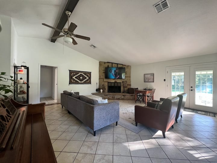 The Horse House Farm stays for Rent in Belton, Texas, United States