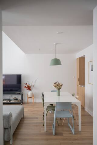 NEW! Spacious Getaway wPrivate Deck Close to Beach