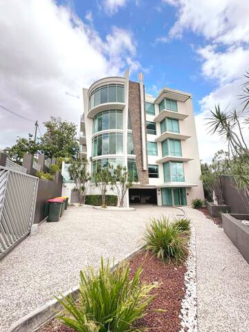 Whole Floor Luxury APT L3