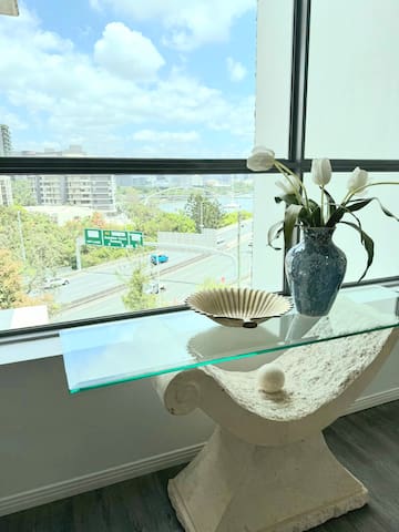 Whole Floor Luxury APT L3 gallery image 3