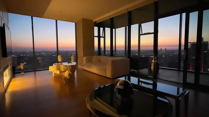 Istanbloom Jetset Loft