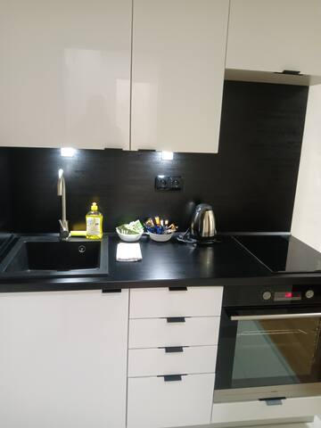 Powder Tower 14A gallery image 5