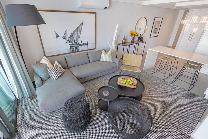 Vibrant Living in the Heart of Sea Point (Apt402) gallery image 5