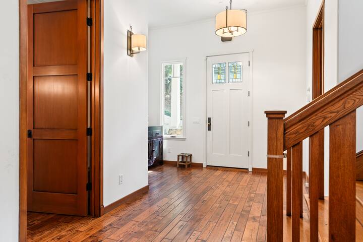 The Topanga Treehouse! gallery image 4