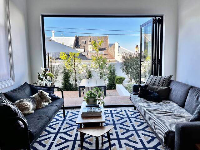 City Victorian with Views gallery image 2