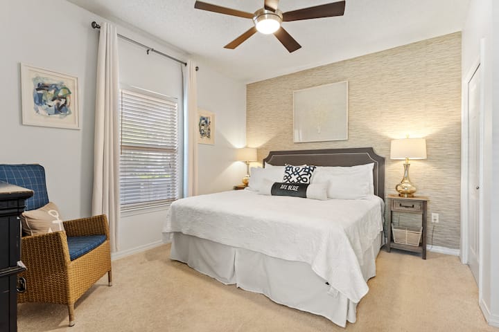 Suite principale avec lit King Size et draps en coton