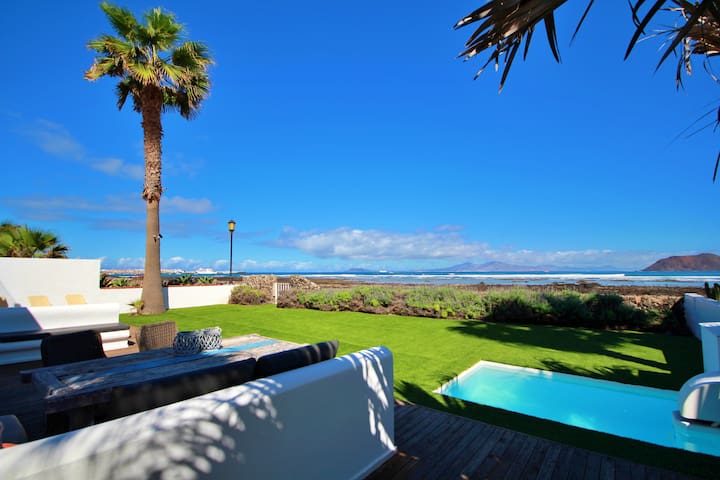 Oak & Shore managed Airbnb listing 1