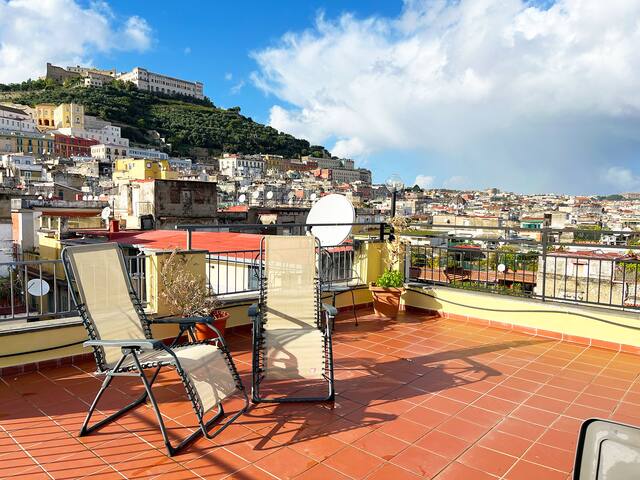 Above the clouds – terrace in the heart of Napoli gallery image 3