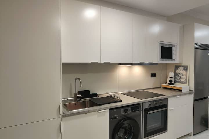 Apartamento Completo Cerca Del Centro Con Aire Aco - Cartagena