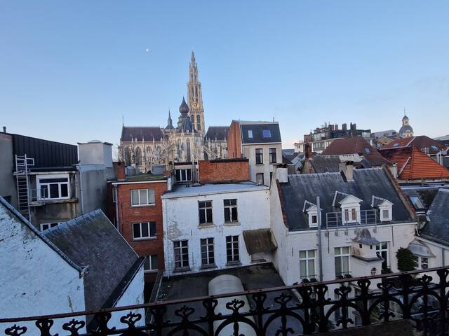 Upper House in de oude binnenstad gallery image 4