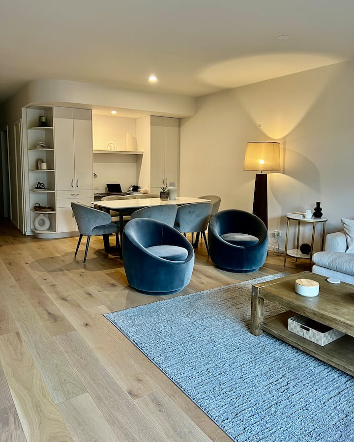 5* Spacious 1br Luxury Apartment, Huge Tv - Melbourne
