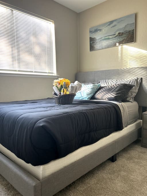 Airbnb Beautiful & Cozy Room in Modesto