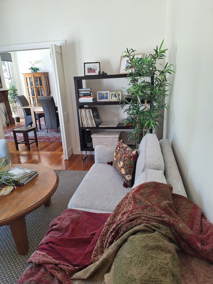 Bright & Modern Marraway Farm Suite: Private Bath! - Tamar Valley