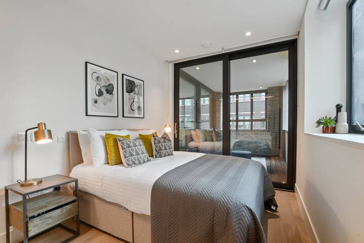2-bedroom apartment in Fitzrovia gallery image 3