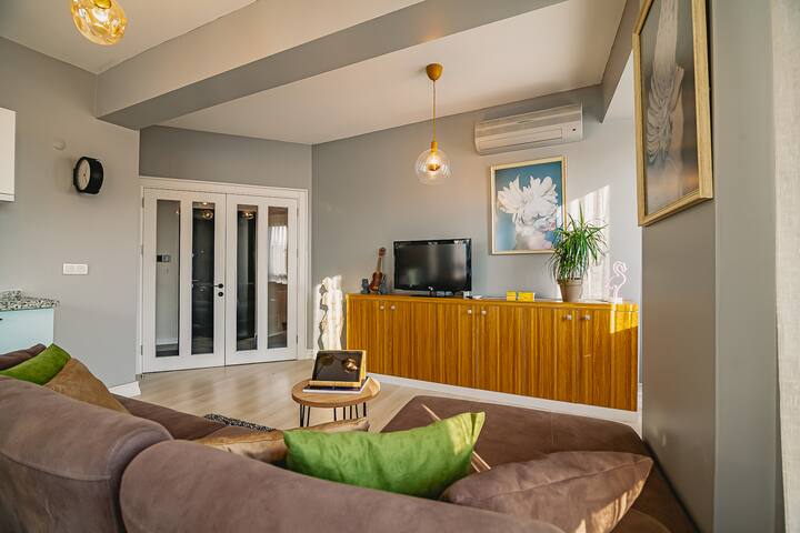 3Bedroom Bright&Comfy&Spaciousness With Balcony gallery image 2