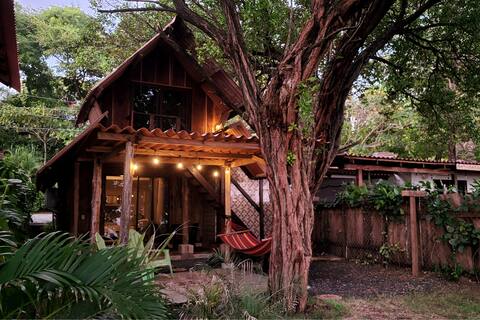 Charming Cabaña on the beach