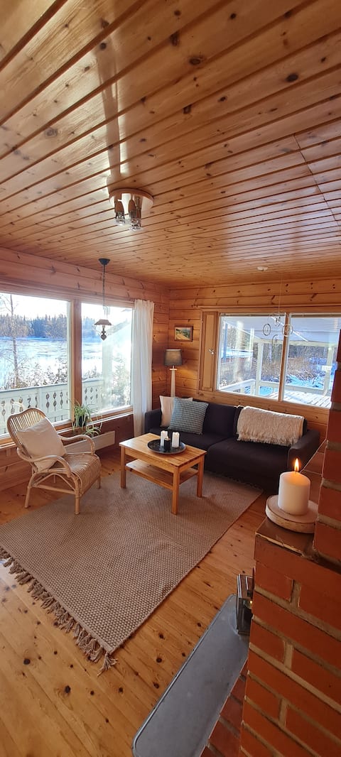 Villa Koivu by the Kemijoki River