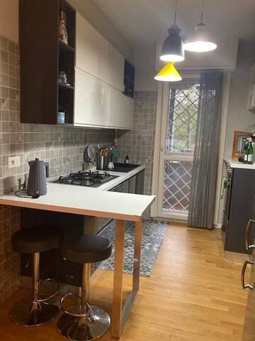 MyHappyPlace Apartment San Siro 4 letti gallery image 2