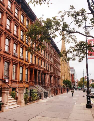 Two huge bedroom suites gallery image 5