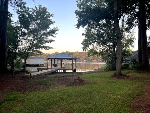 Bass Hollow Hideaway