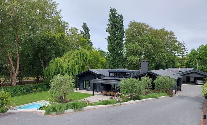 Tranquility – Cape Luxury Stay