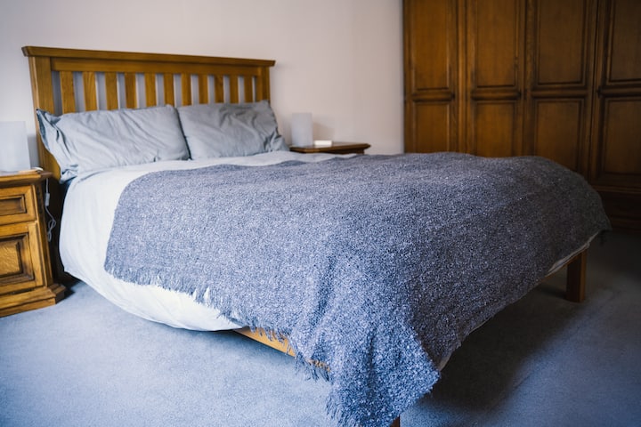Another bedroom