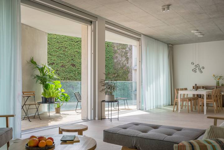 Extended Garden Loft 139