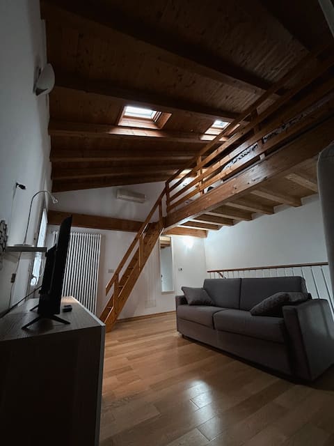 Top Airbnb: Casa Vittoria: a central flat with car park a Gorizia
