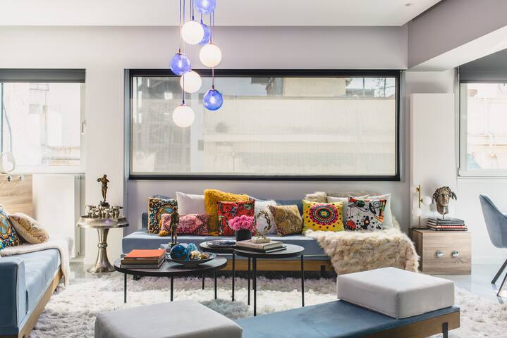 Luxury Apartment in heart of Athens-Blue Graphite gallery image 2