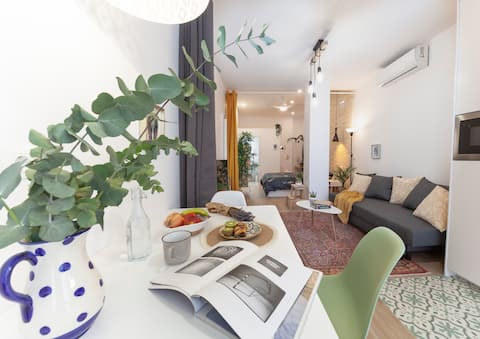 Airbnb con mejor rendimiento: Modern loft close to The city of Arts and Sciences en Algirós