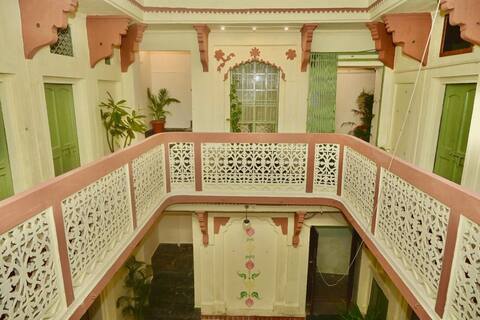 Heritage Home Near The Ghats