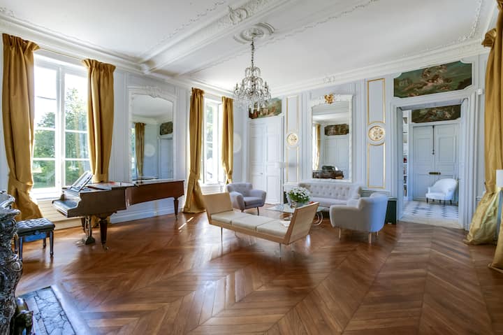 Vie De Château - Versailles / Paris - Versailles