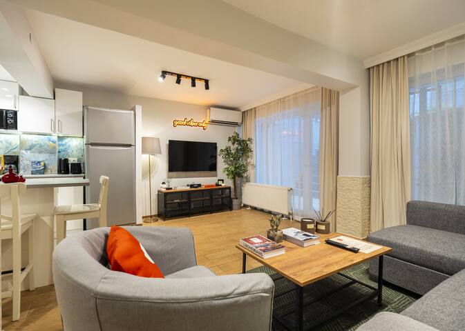BrandNew Luxury 2BR/2Bath Private Garden,Galata gallery image 5