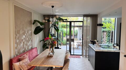 Cozy family home near the beach