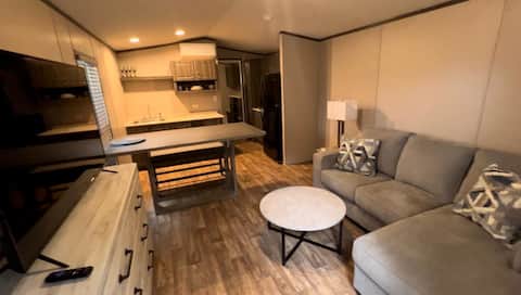 Top Airbnb: One-bedroom House of Bishop Arts in Bishop Arts District