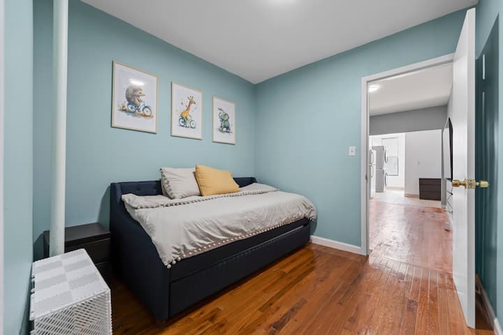 Дневен кревет со трндел.