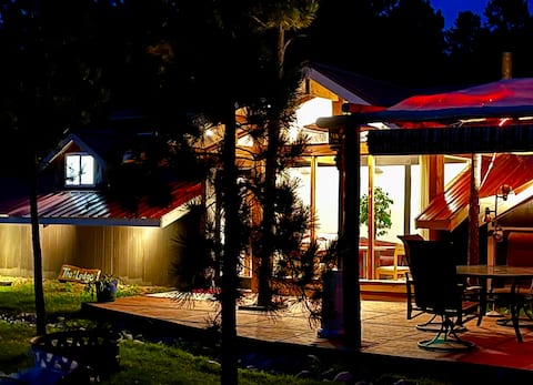 Top Airbnb: The Lodge at Easy Manor in Black Forest