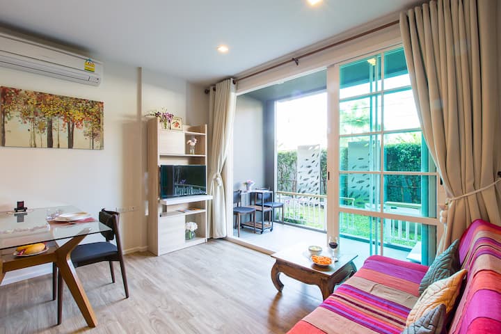 Autumn Condo Charming, Well-appointed 1 Bed. - タイ