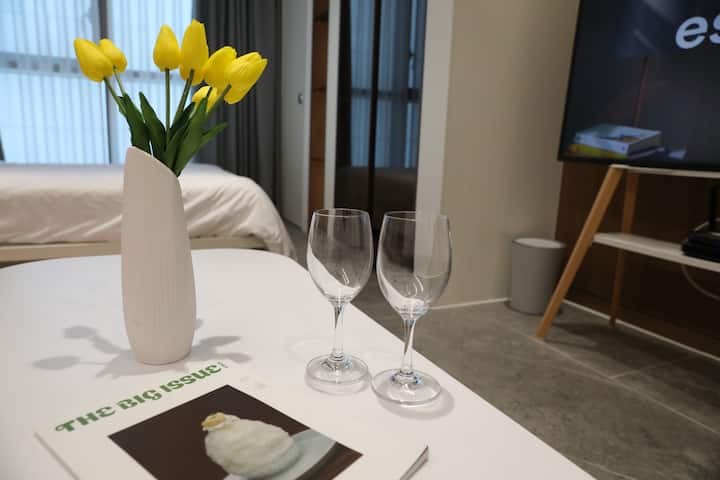 [M House 12] Modern Studio Stay In Seocho, Gangnam - Seoul