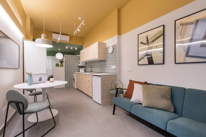 Urban Elegance: Stylish Stay, Perfect Location - Madrid
