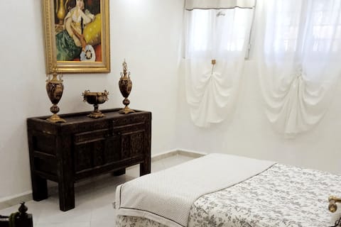 Villa "Tradition d'Alger", 140m2, Hydra