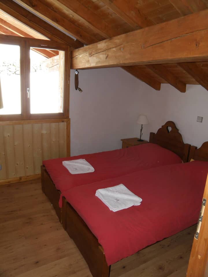 2楼卧室（ 5/6 ）