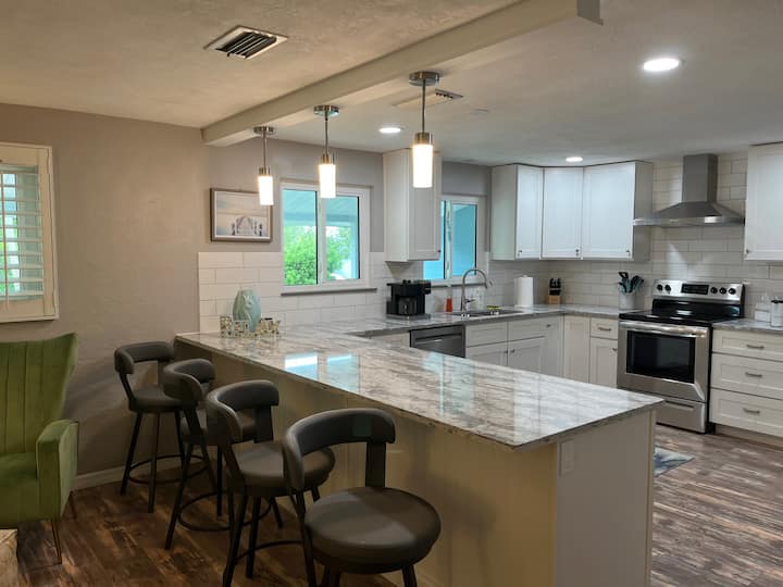 New Smyrna Beach House - Dogs Ok! Walk To Beach! - Edgewater, FL