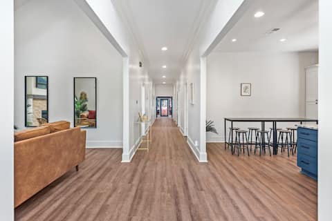 Top Airbnb: Luxury Intown-ATL Spacious Retreat (6 Rms; 10 Bds) in Grove Park