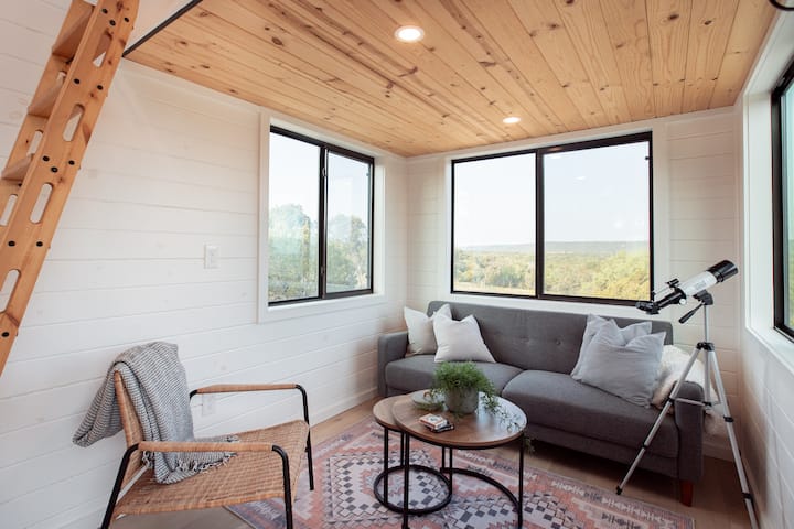 Tranquil Tiny Home W/firepit & Panoramic Sunsets - Palo Pinto Mountains State Park, Texas